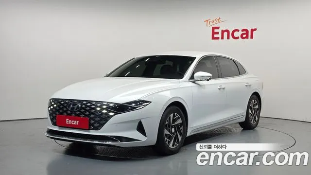 Hyundai The New Grandeur IG Hybrid Premium