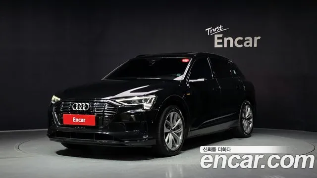 Audi e- 55