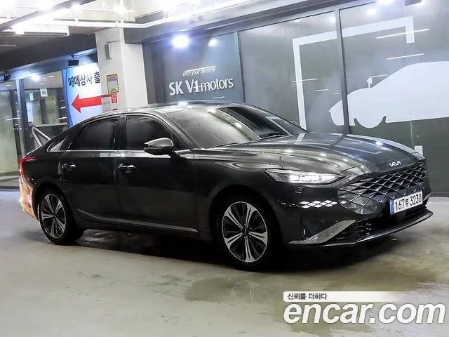 Kia K8 Hybrid Noblesse