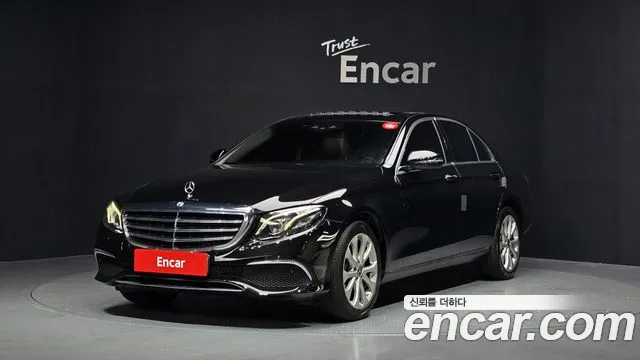 Mercedes-Benz E- W213 E220d Exclusive