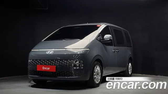 Hyundai Staria 3