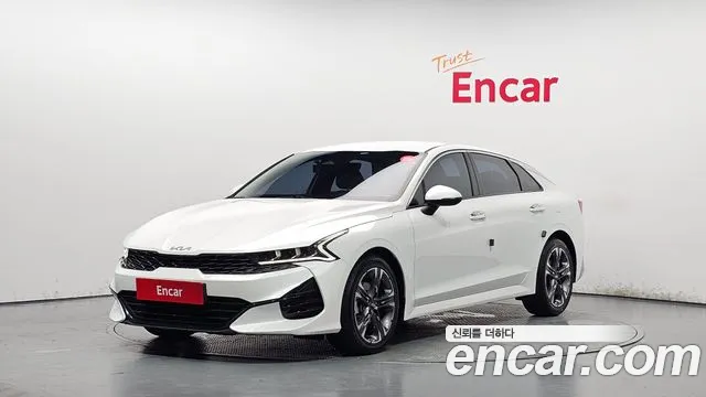 Kia K5 III 2.0