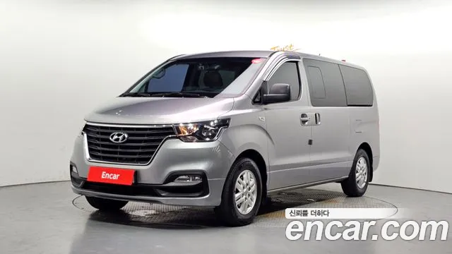 Hyundai The New Grand Starex 5