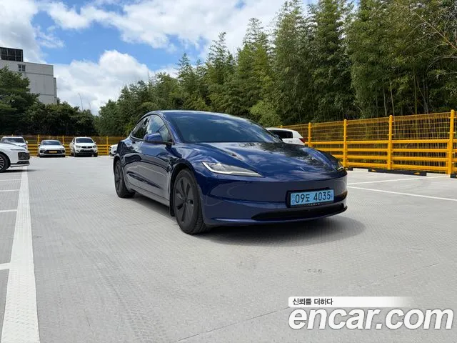 Tesla 3 AWD