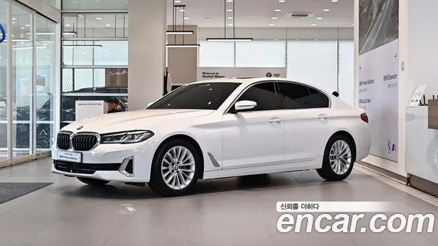 BMW 5 (G30) 520i