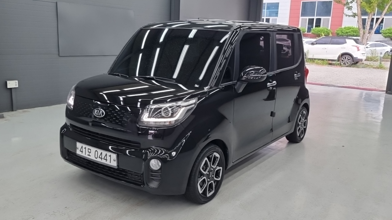Kia The New Prestige