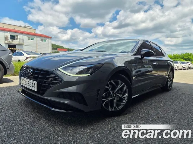 Hyundai Sonata (DN8) 2.0 Premium