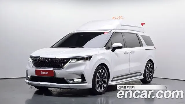 Kia Carnival 4 Gasoline 7 Signature