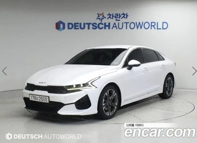 Kia K5 III 2.0 Prestige