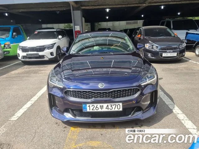 Kia Stinger 2.0 Turbo 2WD