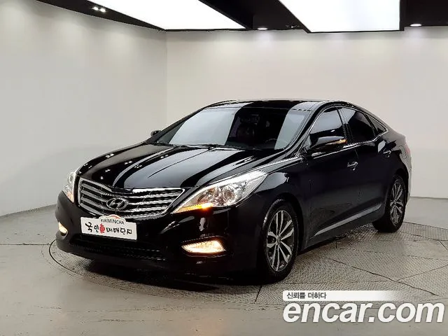 Hyundai Grandeur HG HG240