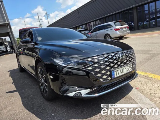 Hyundai The New Grandeur IG 3.0 LPi Premium