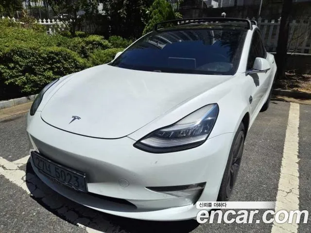 Tesla 3 AWD