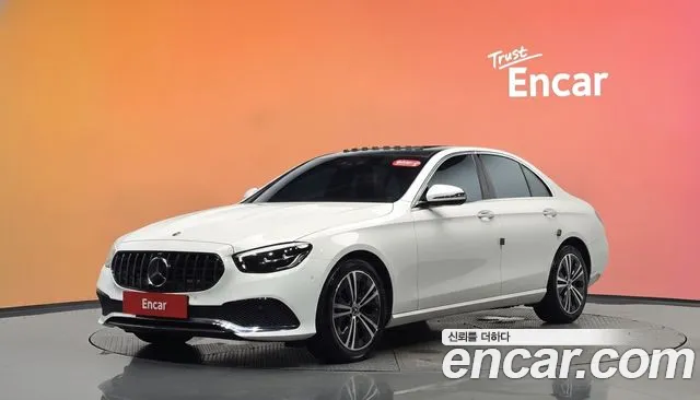 Mercedes-Benz E- W213 E250