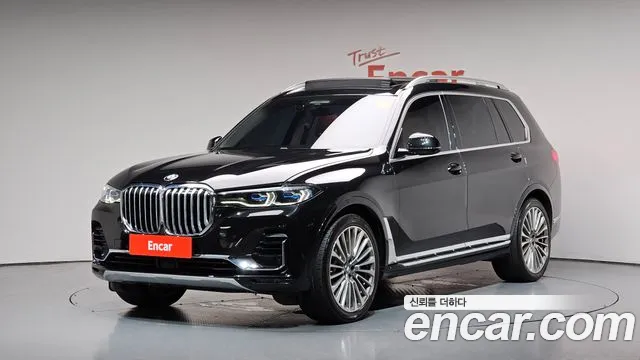 BMW X7 (G07) xDrive 40i 6