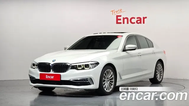 BMW 5 (G30) 520i