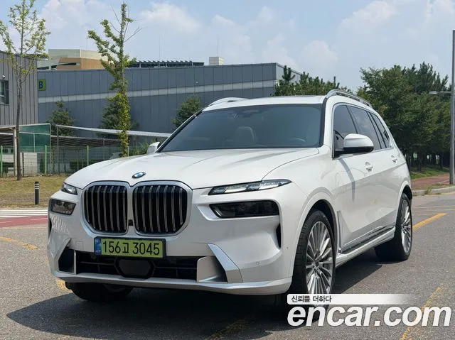 BMW X7 (G07) xDrive 40i 6