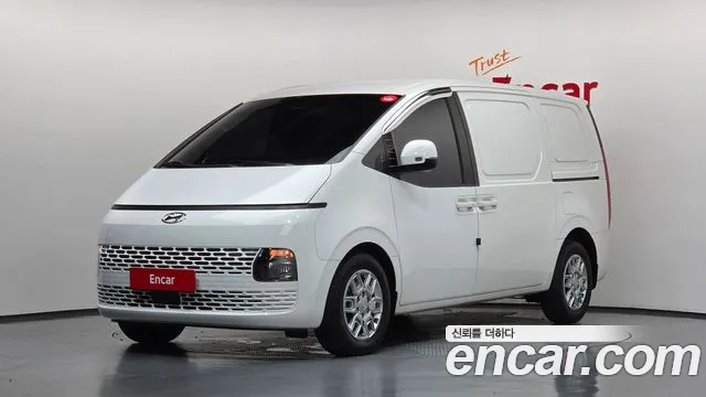 Hyundai Staria 3