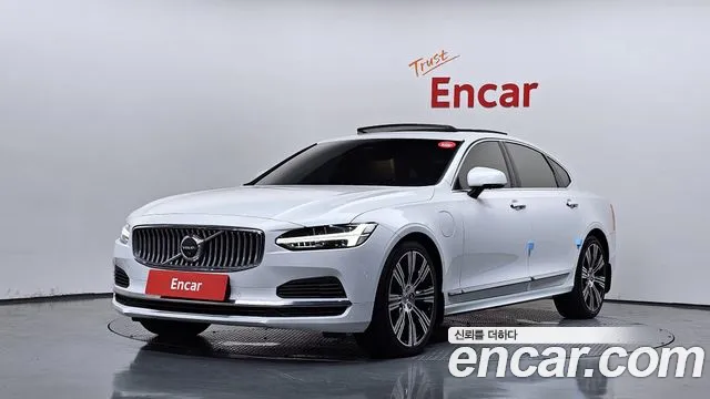 Volvo S90 T8 AWD