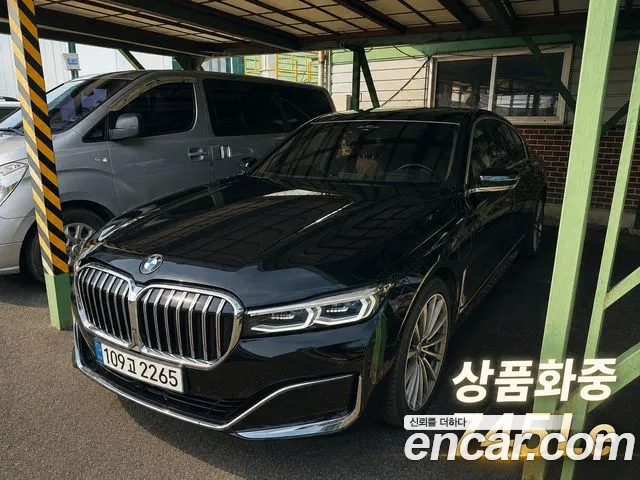 BMW 7 (G11) 745Le i