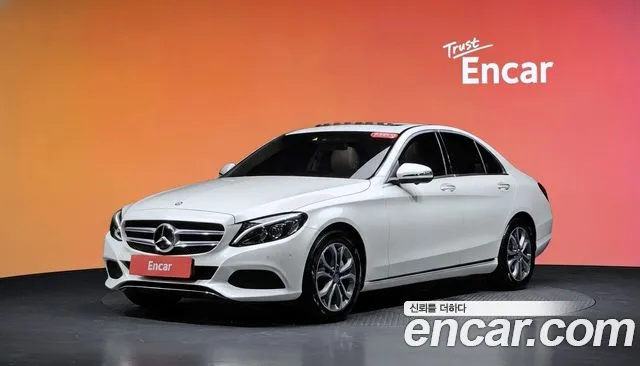 Mercedes-Benz C- W205 C200
