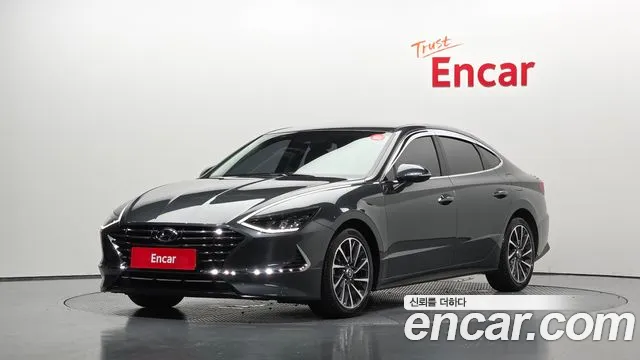 Hyundai Sonata (DN8) 2.0 Premium