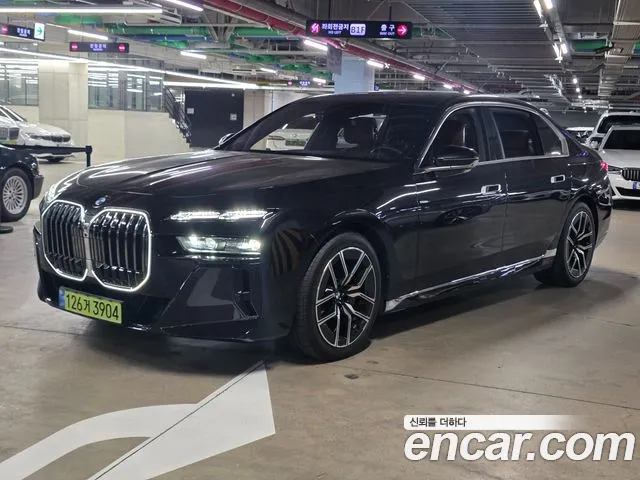 BMW 7 (G70) 740i xDrive M