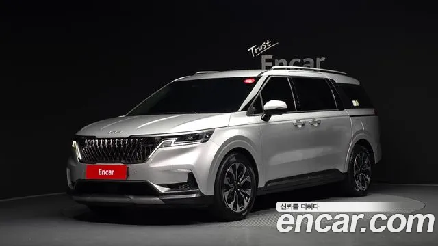 Kia Carnival 4 Gasoline 7 Noblesse