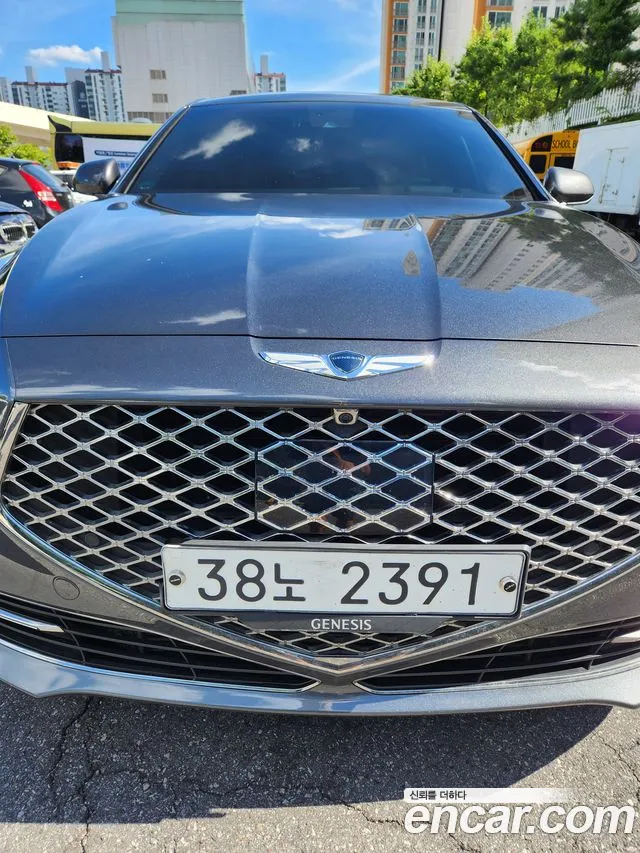Genesis G90 3.3 T