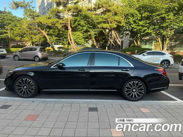 Mercedes-Benz S- W222 S560L 4MATIC