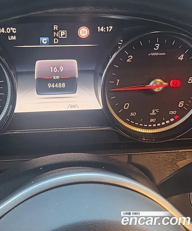 Mercedes-Benz E- W213 E220d
