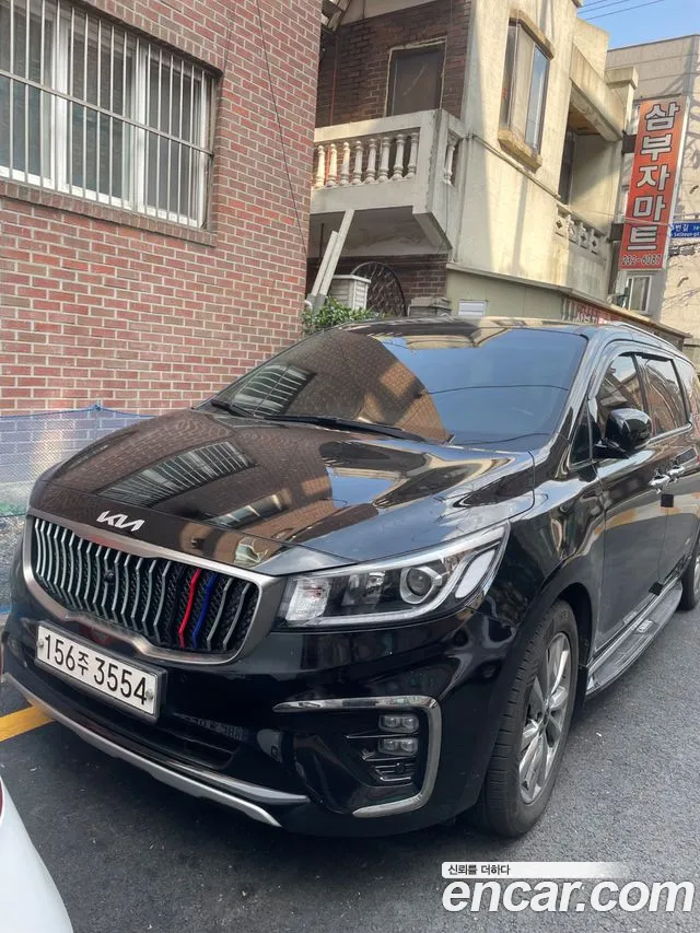 Kia The New Carnival 9 Prestige