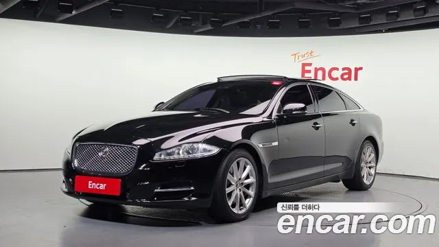 Jaguar All New XJ 3.0 D Premium Luxury LWB X351