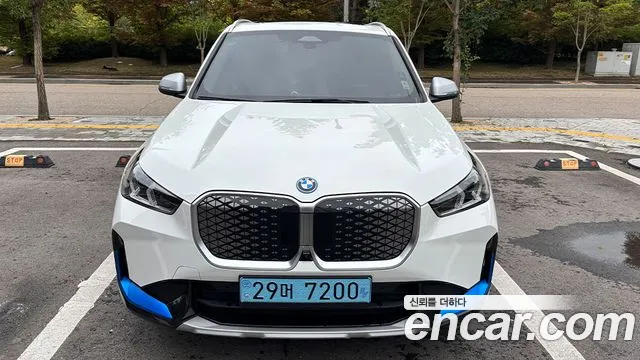 BMW iX1 (U11) xDrive 30 xLine