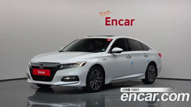 Honda Accord 10 generation 2.0 Hybrid