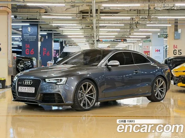 Audi RS5 4.2 FSI 8 T3