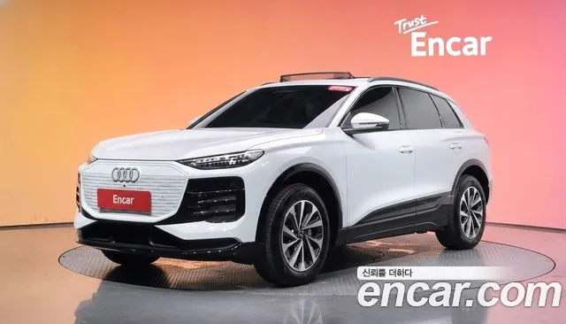Audi Q6 e-tron (GF)