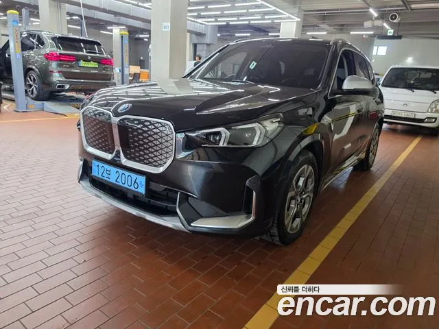 BMW iX1 (U11) xDrive 30 xLine