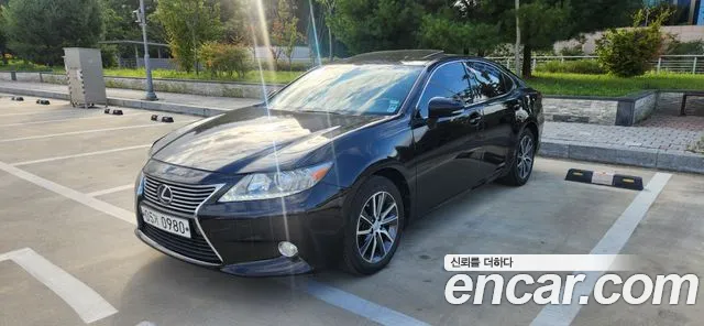 Lexus New ES300 h XV60