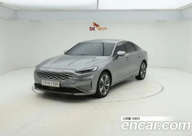Kia K8 2.5 Gasoline 2 WD Signature