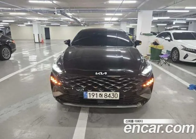 Kia K8 2.5 Gasoline 2 WD Noblesse