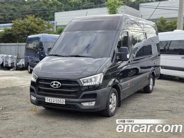 Hyundai Solati 15 Luxury