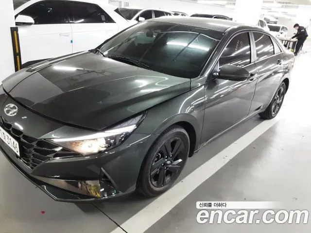 Hyundai Avante (CN7) 1.6 Modern