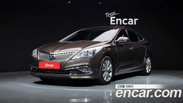 Hyundai Grandeur HG HG240