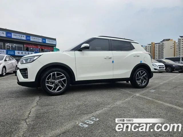 KG Mobility(SsangYong) Tivoli Gasoline 1.5 2WD V3