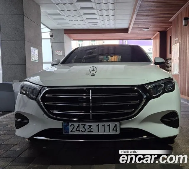 Mercedes-Benz E- W214 E220d 4MATIC Exclusive