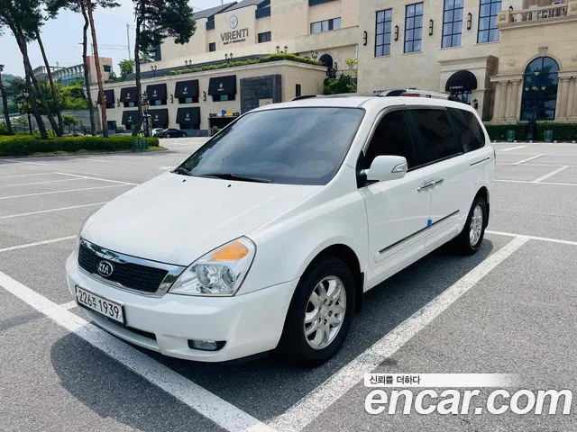 Kia Carnival R Carnival GLX