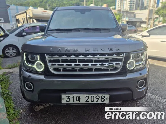 Land Rover Discovery 4 2.7 TDV6 SE