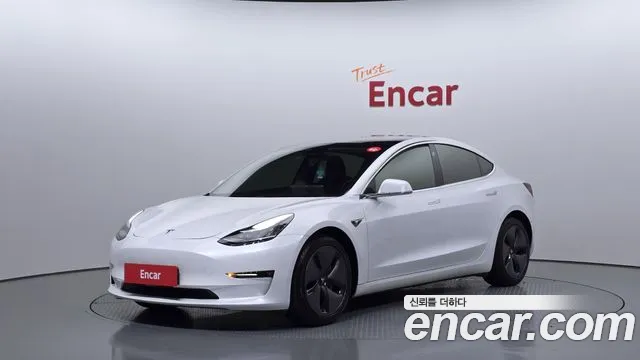 Tesla 3 AWD
