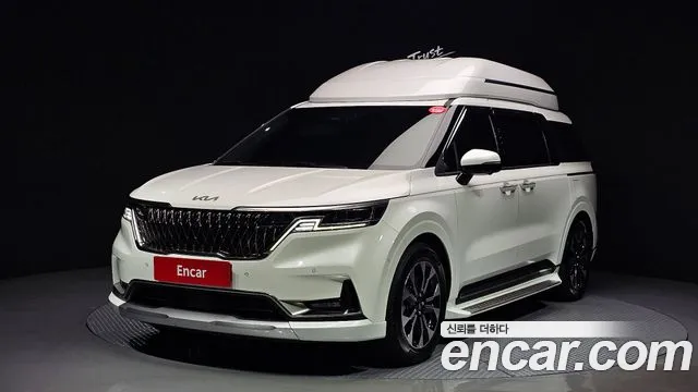 Kia Carnival 4 Gasoline 7 Signature